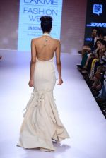 Model walk the ramp for SS Surya Show at Lakme Fashion Week 2015 Day 4 on 21st March 2015 (160)_550ecaf7a6867.JPG