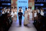 Model walk the ramp for SS Surya Show at Lakme Fashion Week 2015 Day 4 on 21st March 2015 (179)_550ecb29d7760.JPG