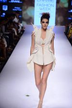 Model walk the ramp for SS Surya Show at Lakme Fashion Week 2015 Day 4 on 21st March 2015 (18)_550ec83ad718d.JPG