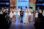Model walk the ramp for SS Surya Show at Lakme Fashion Week 2015 Day 4 on 21st March 2015 (190)_550ecb449a3b4.JPG