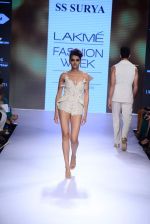 Model walk the ramp for SS Surya Show at Lakme Fashion Week 2015 Day 4 on 21st March 2015 (43)_550ec88791292.JPG