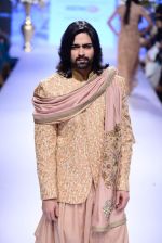 Model walk the ramp for SVA Show at Lakme Fashion Week 2015 Day 4 on 21st March 2015 (149)_550ecafcee763.JPG