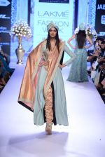 Model walk the ramp for SVA Show at Lakme Fashion Week 2015 Day 4 on 21st March 2015 (166)_550ecb2cc650e.JPG