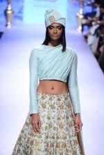 Model walk the ramp for SVA Show at Lakme Fashion Week 2015 Day 4 on 21st March 2015 (184)_550ecb587c813.JPG