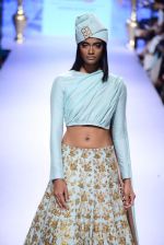 Model walk the ramp for SVA Show at Lakme Fashion Week 2015 Day 4 on 21st March 2015 (185)_550ecb59a97a5.JPG