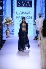 Model walk the ramp for SVA Show at Lakme Fashion Week 2015 Day 4 on 21st March 2015 (21)_550ec859c8e5e.JPG