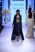 Model walk the ramp for SVA Show at Lakme Fashion Week 2015 Day 4 on 21st March 2015 (22)_550ec85c73ca2.JPG