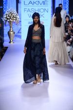 Model walk the ramp for SVA Show at Lakme Fashion Week 2015 Day 4 on 21st March 2015 (23)_550ec85e7800e.JPG