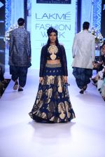 Model walk the ramp for SVA Show at Lakme Fashion Week 2015 Day 4 on 21st March 2015 (49)_550ec8c11e421.JPG