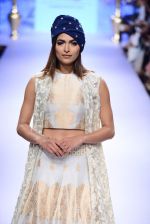 Model walk the ramp for SVA Show at Lakme Fashion Week 2015 Day 4 on 21st March 2015 (68)_550ec921b6421.JPG