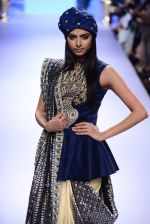 Model walk the ramp for SVA Show at Lakme Fashion Week 2015 Day 4 on 21st March 2015 (99)_550ec9c2901f5.JPG