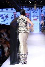 Model walk the ramp for Suneet Varma Show at Lakme Fashion Week 2015 Day 4 on 21st March 2015 (134)_550ea8c21e4af.JPG
