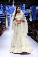 Model walk the ramp for Suneet Varma Show at Lakme Fashion Week 2015 Day 4 on 21st March 2015 (190)_550ea94a53f75.JPG