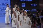 Model walk the ramp for Valliyan by Nitya Show at Lakme Fashion Week 2015 Day 3 on 20th March 2015 (153)_550e8f9103760.JPG