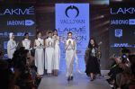 Model walk the ramp for Valliyan by Nitya Show at Lakme Fashion Week 2015 Day 3 on 20th March 2015 (160)_550e8fb130972.JPG