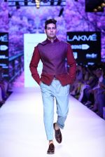 Model walk the ramp for Kunal Anil Tanna Show at Lakme Fashion Week 2015 Day 5 on 22nd March 2015 (55)_550fdc3ee6ae6.JPG