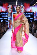 Model walk the ramp for Mandira Bedi Show at Lakme Fashion Week 2015 Day 5 on 22nd March 2015 (13)_550fdaffc5484.JPG