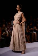 Model walk the ramp for Ridhi Mehra Show at Lakme Fashion Week 2015 Day 5 on 22nd March 2015 (121)_551009f77c85a.JPG