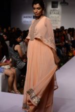 Model walk the ramp for Ridhi Mehra Show at Lakme Fashion Week 2015 Day 5 on 22nd March 2015 (169)_55100a4506f4c.JPG