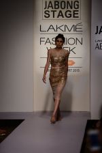 Model walk the ramp for Ridhi Mehra Show at Lakme Fashion Week 2015 Day 5 on 22nd March 2015 (4)_5510094340286.JPG