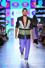 Model walk the ramp for Wendell Rodricks Show at Lakme Fashion Week 2015 Day 5 on 22nd March 2015 (230)_550fdec419f0b.JPG