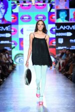 Model walk the ramp for Wendell Rodricks Show at Lakme Fashion Week 2015 Day 5 on 22nd March 2015 (73)_550fdd0490284.JPG