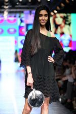 Model walk the ramp for Wendell Rodricks Show at Lakme Fashion Week 2015 Day 5 on 22nd March 2015 (84)_550fdd1908a98.JPG