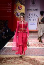 Model walk the ramp for JJ Valaya on day 1 of Amazon India Fashion Week on 25th March 2015 (77)_5513ce39b86cc.JPG