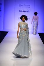 Model walk the ramp for Payal Singhal on day 1 of Amazon India Fashion Week on 25th March 2015 (111)_5513d4e4153ea.JPG