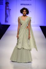 Model walk the ramp for Payal Singhal on day 1 of Amazon India Fashion Week on 25th March 2015 (181)_5513d564ba633.JPG