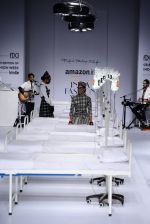 Model walk the ramp for Rajesh Pratap Singh on day 1 of Amazon India Fashion Week on 25th March 2015 (28)_5513d47a826f1.JPG