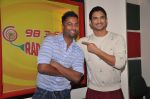 Sushant Singh Rajput with RJ Suren for promotion of Detective Byomkesh Bakshi at Radio Mirchi (4)_5513cc9a94f1c.JPG