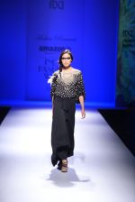 Model walk the ramp for Malini Ramani on day 2 of Amazon India Fashion Week on 26th March 2015 (247)_55152db5defc1.JPG