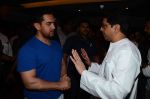 Aamir Khan meets Raj Thackeray to discuss on Mumbai City on 28th March 2015(136)_551811301d91e.JPG