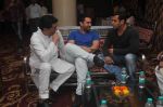 Aamir Khan, Salman Khan meets Raj Thackeray to discuss on Mumbai City on 28th March 2015 (61)_5518115ba56fd.JPG