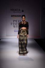 Model walk the ramp for Nikhita on day 4 of Amazon India Fashion Week on 28th March 2015 (3)_5517e390277a4.JPG