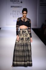 Model walk the ramp for Nikhita on day 4 of Amazon India Fashion Week on 28th March 2015 (7)_5517e3a19fc7a.JPG