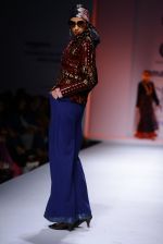 Model walk the ramp for Sonam Dubal on day 4 of Amazon India Fashion Week on 28th March 2015 (121)_5517e52f9aa3d.JPG