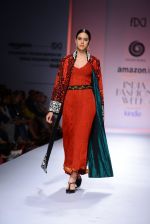 Model walk the ramp for Sonam Dubal on day 4 of Amazon India Fashion Week on 28th March 2015 (218)_5517e6af18793.JPG
