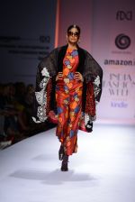 Model walk the ramp for Sonam Dubal on day 4 of Amazon India Fashion Week on 28th March 2015 (230)_5517e6d5d9a7f.JPG