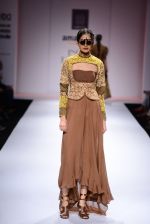 Model walk the ramp for Virtues on day 4 of Amazon India Fashion Week on 28th March 2015 (84)_5517e40e5cbf7.JPG