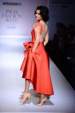 Sonal Chauhan walk the ramp for Nikhita on day 4 of Amazon India Fashion Week on 28th March 2015 (29)_5517e4286d631.JPG