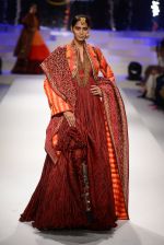 Model walk the ramp for Amazon India Fashion Week Grand Finale on 29th March 2015 (74)_5518f3a3e7cd0.JPG