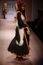Model walk the ramp for Ashima Leena on day 4 of Amazon India Fashion Week on 28th March 2015 (26)_5518f2903eaf2.JPG