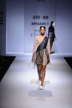 Model walk the ramp for Shweta Kapur on day 4 of Amazon India Fashion Week on 28th March 2015 (94)_5518f6937c1e5.JPG