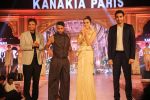 Shraddha Kapoor walks for Ken Ferns in Kanakia Eifel show on 9th April 2015 (174)_552796901c835.JPG