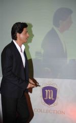 Shah Rukh Khan during the launch of Mahagun_s luxurious properties The M Collection in New Delhi on April 11, 2015 (4)_552b90b337311.JPG