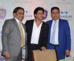 Shah Rukh Khan during the launch of Mahagun_s luxurious properties The M Collection in New Delhi on April 11, 2015 (6)_552b90bc7fd83.JPG