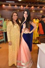 at Sumona couture for Bridal Asia in NSCI on 12th April 2015 (48)_552b93413d156.JPG