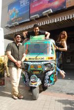 Arshad Warsi, Lauren Gottlieb, Jackky Bhagnani at Welcome to Karachi trailor launch in Fun on 13th April 2015 (68)_552ceb448e01e.JPG